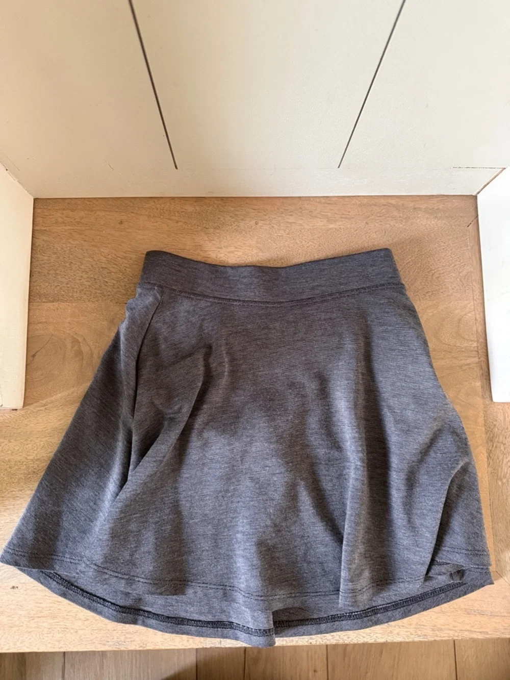 LIKE NEW Set of 2️⃣ Children’s Place Charcoal Gray Skorts